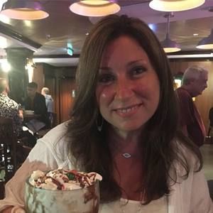 Meet your Posher, Donna